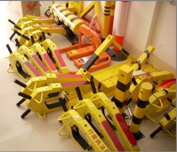 车轮锁、车位锁、破胎器、减速带、凸面镜,工厂,厂商-南宁市茂博科技