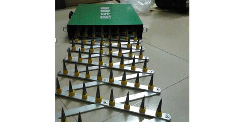 浙江交警阻车路障 路障破胎器厂家直销