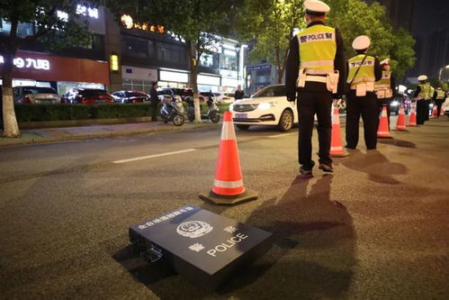 查处酒驾装备再升级 你还敢酒驾暴力冲卡吗